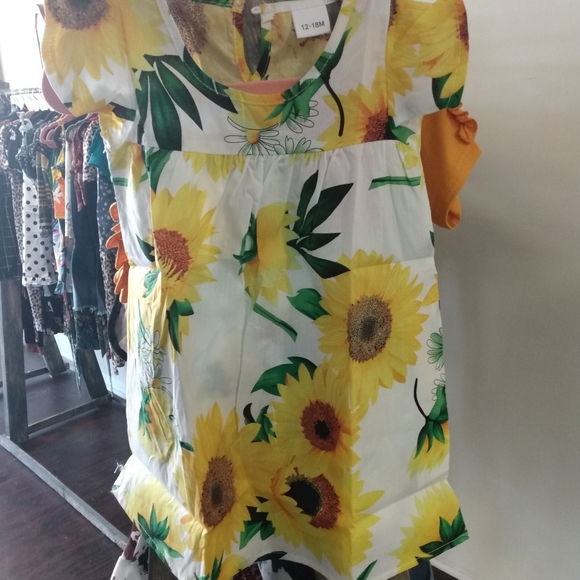 Toddler clothes and shark crocs - Picture 11 of 13